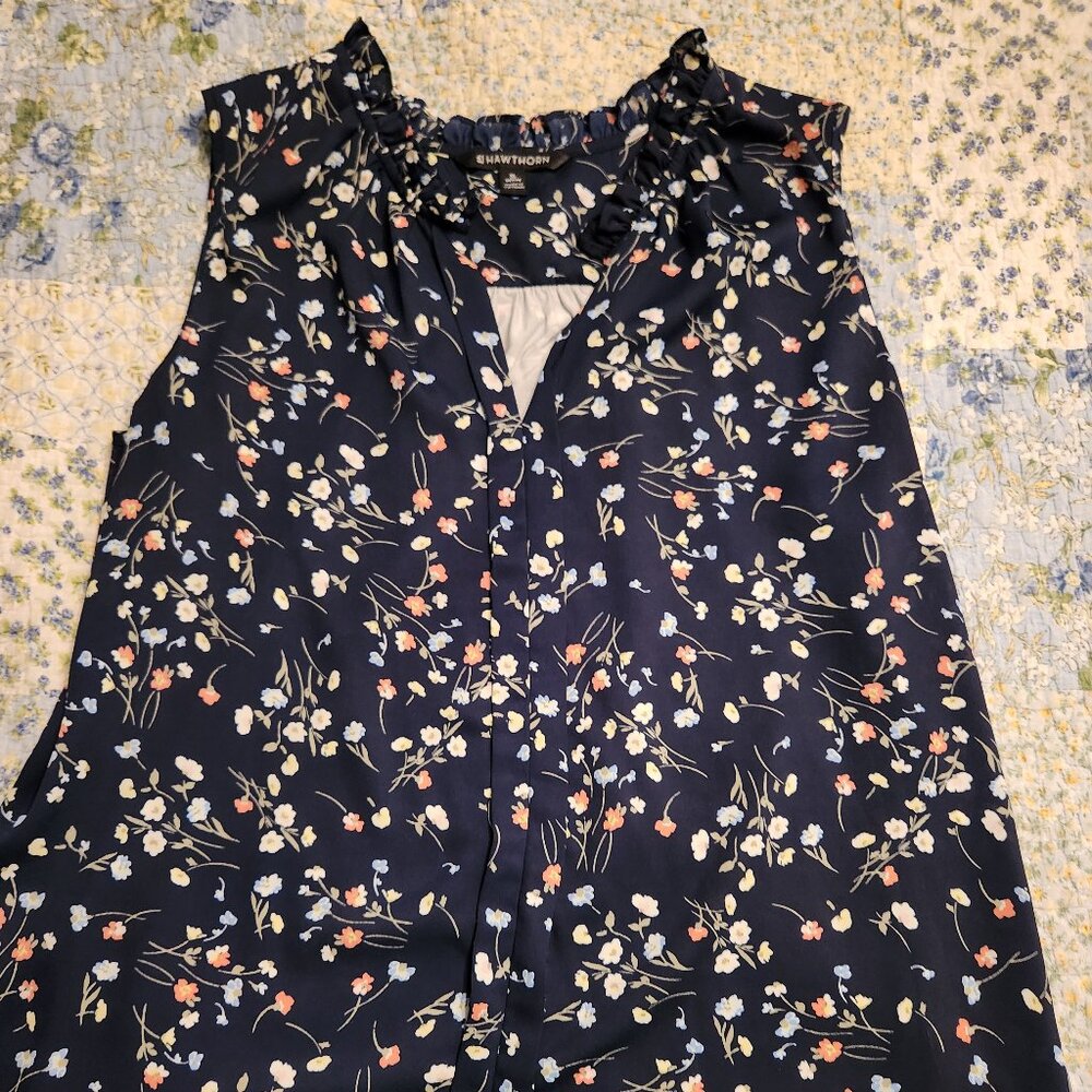 Sleeveless v-neck blouse